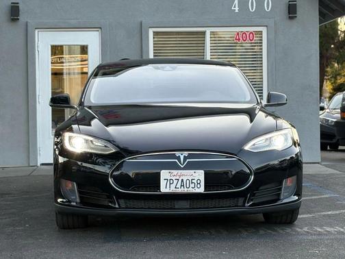 2015 Tesla Model S 70