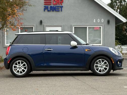 2016 MINI Hardtop Cooper