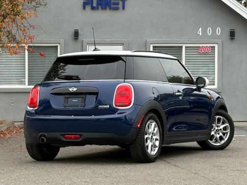 2016 MINI Hardtop Cooper