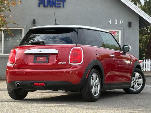 2015 MINI Hardtop Cooper