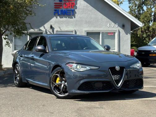 2019 Alfa Romeo Giulia Ti Sport