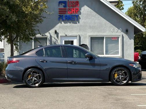 2019 Alfa Romeo Giulia Ti Sport