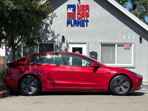 2023 Tesla Model 3 Standard Range
