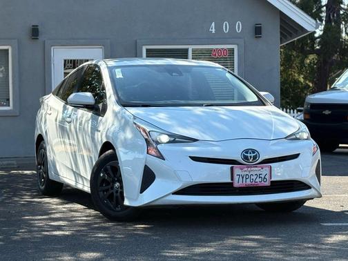 2017 Toyota Prius Two