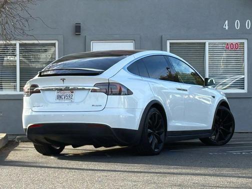 2016 Tesla Model X P100D