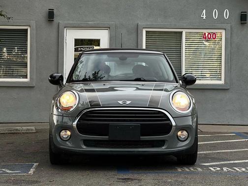 2017 MINI Hardtop Cooper