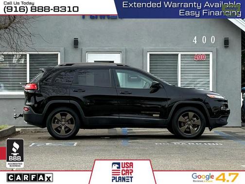 2017 Jeep Cherokee Sport