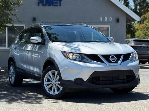 2017 Nissan Rogue Sport SV