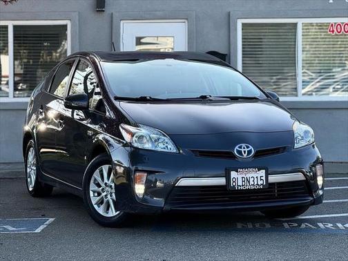 2014 Toyota Prius Plug-in Advanced