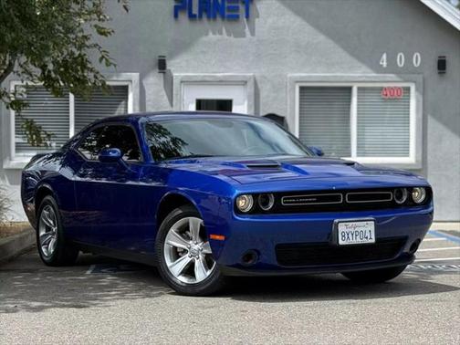 2021 Dodge Challenger SXT