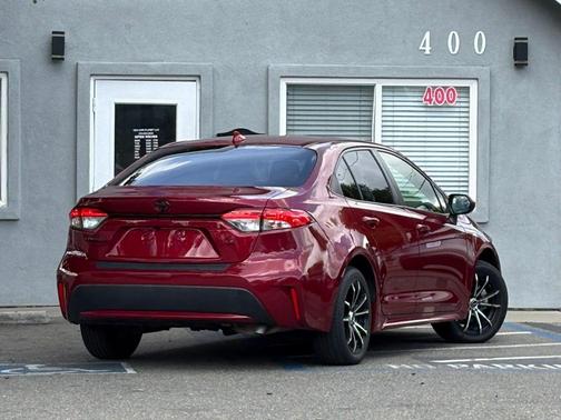 Ruby Flare Pearl 2022 Toyota Corolla LE