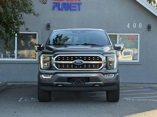 Gray 2022 Ford F-150 Platinum Pickup 4D 5 1/2 ft