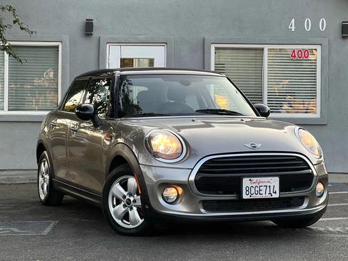 2018 MINI Hardtop Cooper