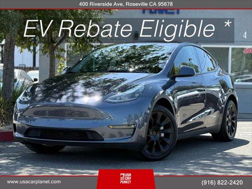 2022 Tesla Model Y Long Range Dual Motor All-Wheel Drive