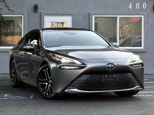 2021 Toyota Mirai Base