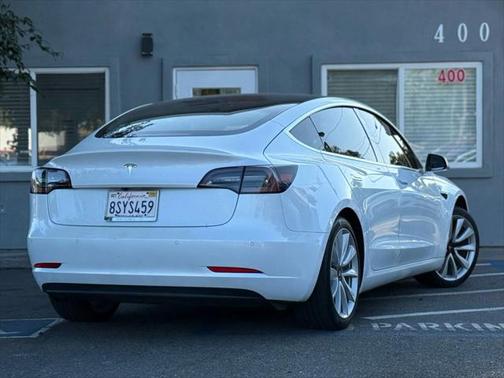 2020 Tesla Model 3 Standard Range