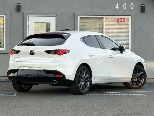 2023 Mazda Mazda3 FWD w/Preferred Package