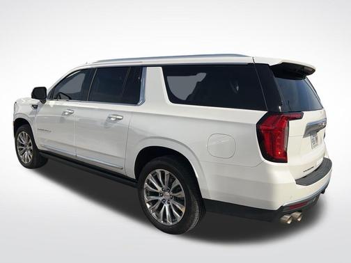 White Frost Tri-Coat 2021 GMC Yukon XL Denali