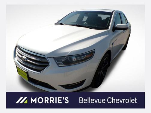 White Platinum Clearcoat Metallic 2015 Ford Taurus SEL