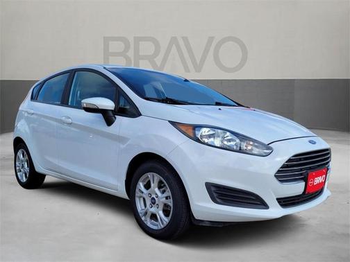 Photo 1 of 31 of 2016 Ford Fiesta SE
