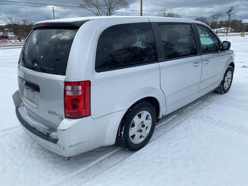 2009 Dodge Grand Caravan SE