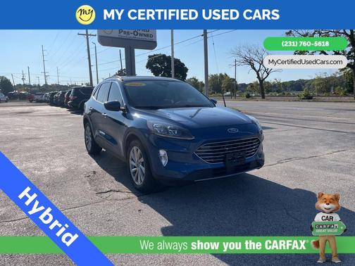 2022 Ford Escape Titanium