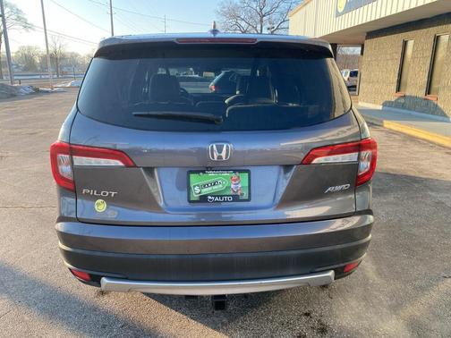 2019 Honda Pilot EX