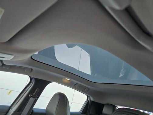 2026 Nissan Leaf PLATINUM+