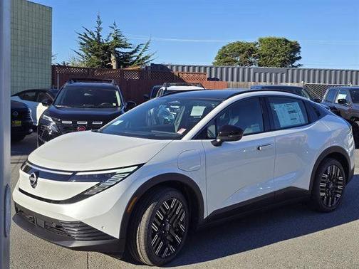 2026 Nissan Leaf PLATINUM+