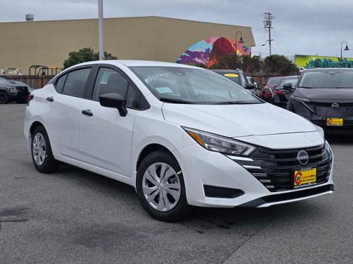 2025 Nissan Versa 1.6 S