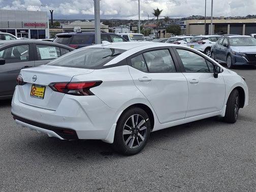 2025 Nissan Versa 1.6 SV