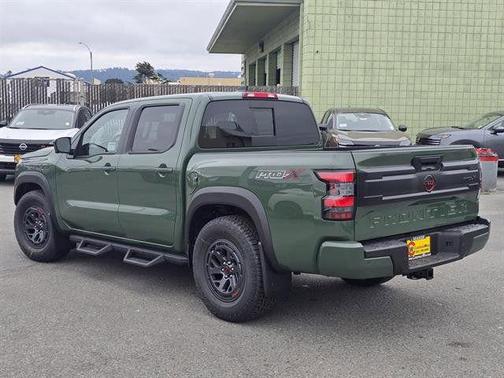 2025 Nissan Frontier PRO-X