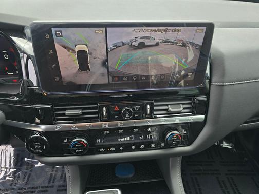 Baltic Teal 2026 Nissan Pathfinder SL