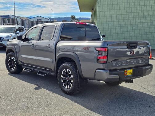 2023 Nissan Frontier PRO-4X