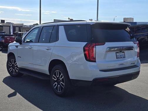 2021 GMC Yukon 4WD AT4