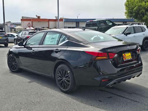 Super Black 2026 Nissan Altima 2.5 SV