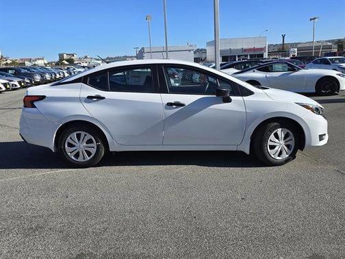 2025 Nissan Versa 1.6 S