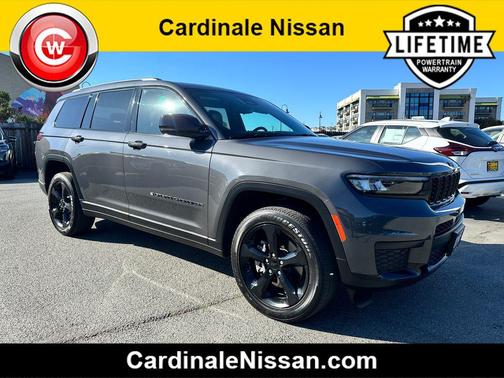 Baltic Gray Metallic Clearcoat 2023 Jeep Grand Cherokee L Altitude