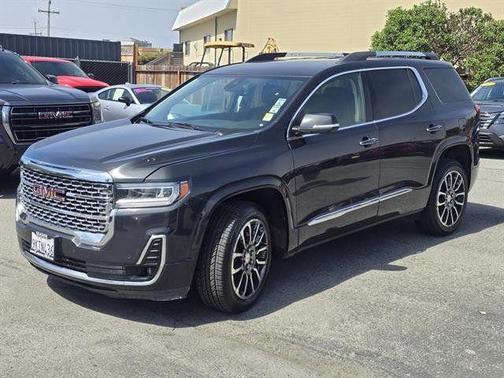 2020 GMC Acadia Denali