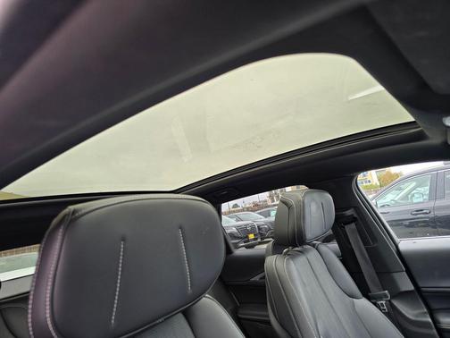 Stellar Black Metallic 2024 Cadillac LYRIQ Luxury