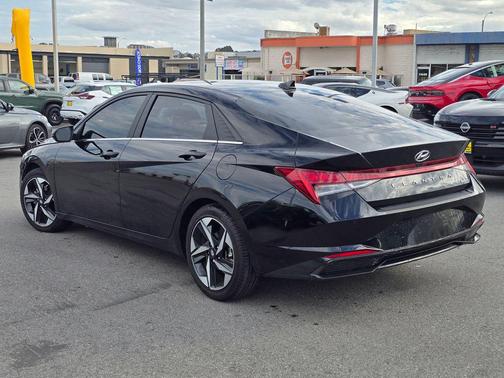 2023 Hyundai ELANTRA HEV Limited