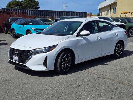 2024 Nissan Sentra SV