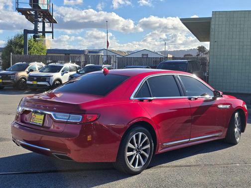 2020 Lincoln Continental Standard