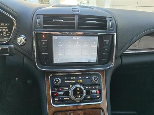 2020 Lincoln Continental Standard