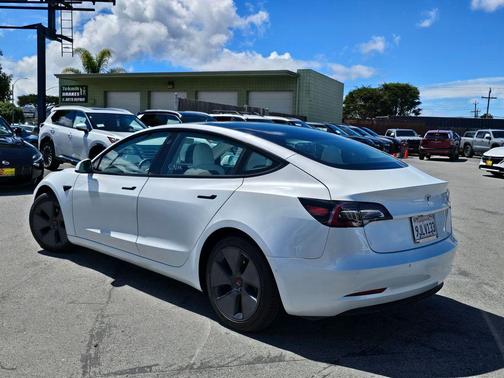 2021 Tesla Model 3 Standard Range Plus