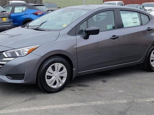 2025 Nissan Versa 1.6 S