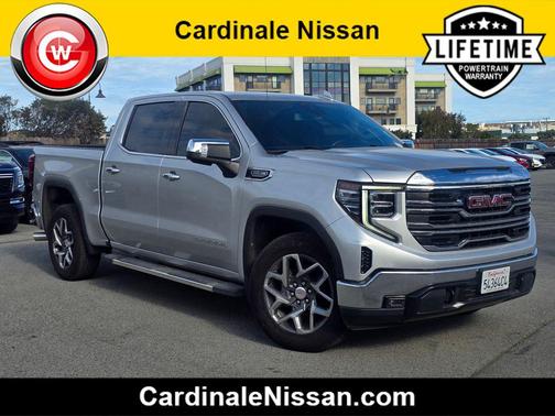 2022 GMC Sierra 1500 SLT