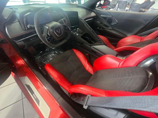 2023 Chevrolet Corvette Stingray w/3LT