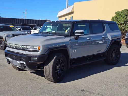 2025 GMC HUMMER EV SUV 2X
