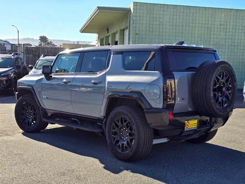 2025 GMC HUMMER EV SUV 2X